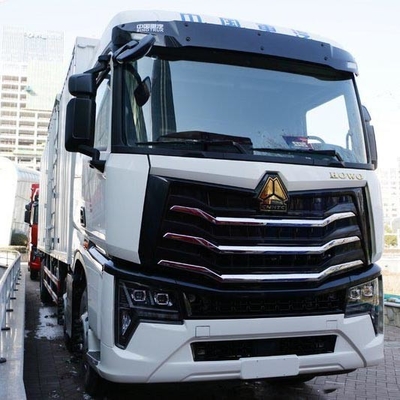 9.6 미터 시노트루크 HOWO 카고 박스 트럭 맥스 330HP 6X2