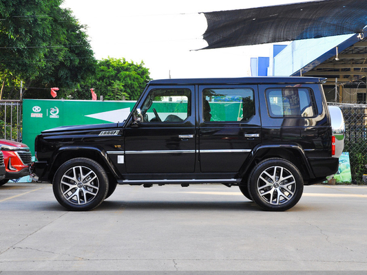 BJ80 SUV 4륜 구동 자동 나이트 버전 2.3T 170 kw 345NM