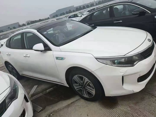 기아차 K5 하이브리드 2.0L GLS 6 속도 AT 세단은 중형의 자동차 115 kw를 사용했습니다