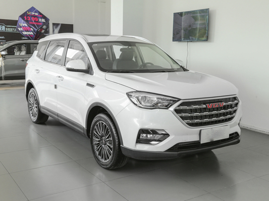 연료 탱크 55L 백색 7 인승 자동차 SINOTRUK VGV는 매뉴얼 SUV 175 Km/H를 사용했습니다