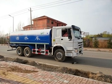 10 세제곱 미터 디이젤 유 이용된 물 탱크차 173HP 3유로