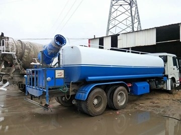 10 세제곱 미터 디이젤 유 이용된 물 탱크차 173HP 3유로