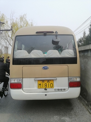 헤케는 일반인 버스 125HP 2.8L을 사용했습니다