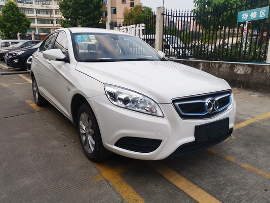 EU260 전기 세단형 자동차 자동차 100 kw 260NM