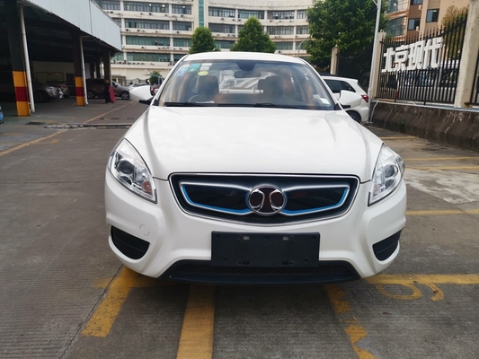 EU260 전기 세단형 자동차 자동차 100 kw 260NM