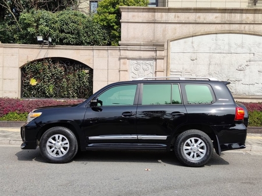 차축 거리 2850 밀리미터 사용된 고급 SUV
